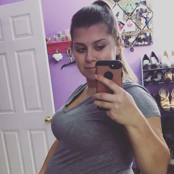 Meet your Posher, Emily - Picture 1 of 1